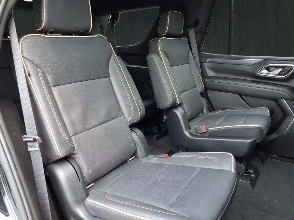 used 2022 GMC Yukon car, priced at $37,072