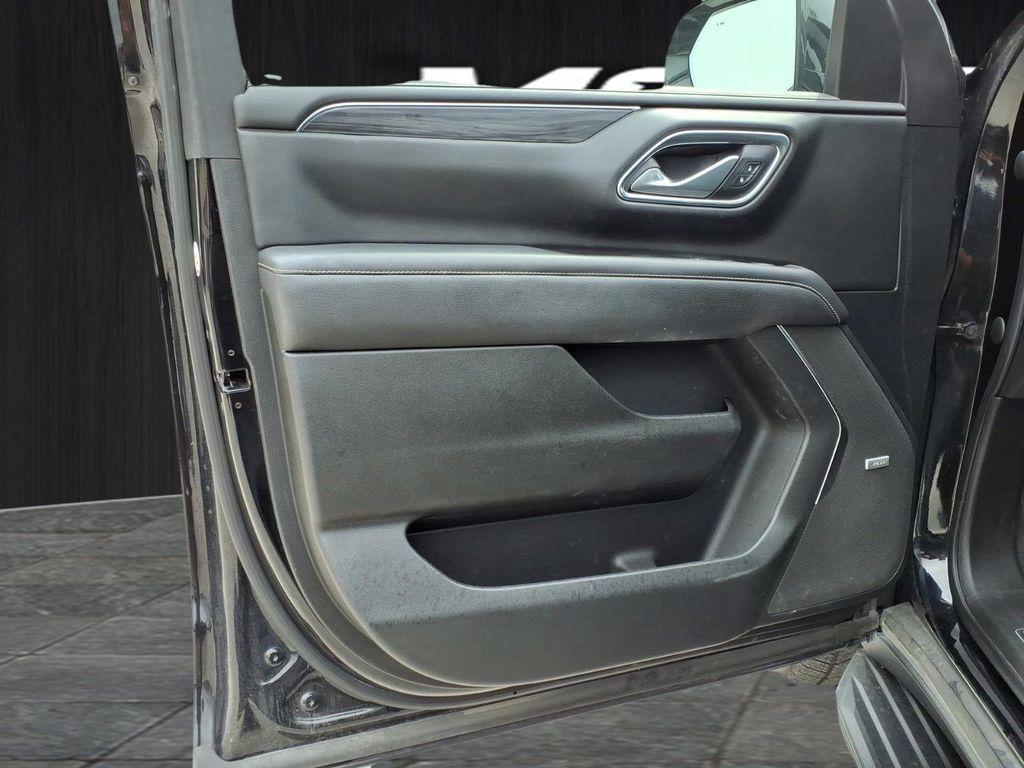 used 2022 GMC Yukon car, priced at $37,072