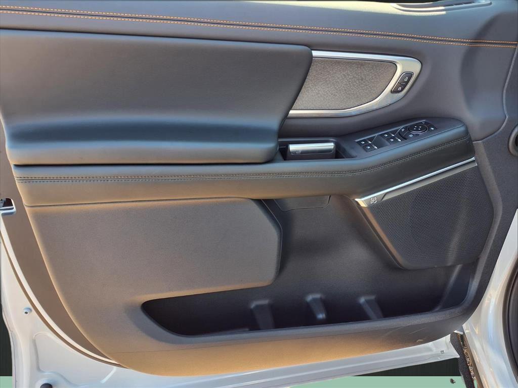 new 2026 Ford Expedition car, priced at $81,320