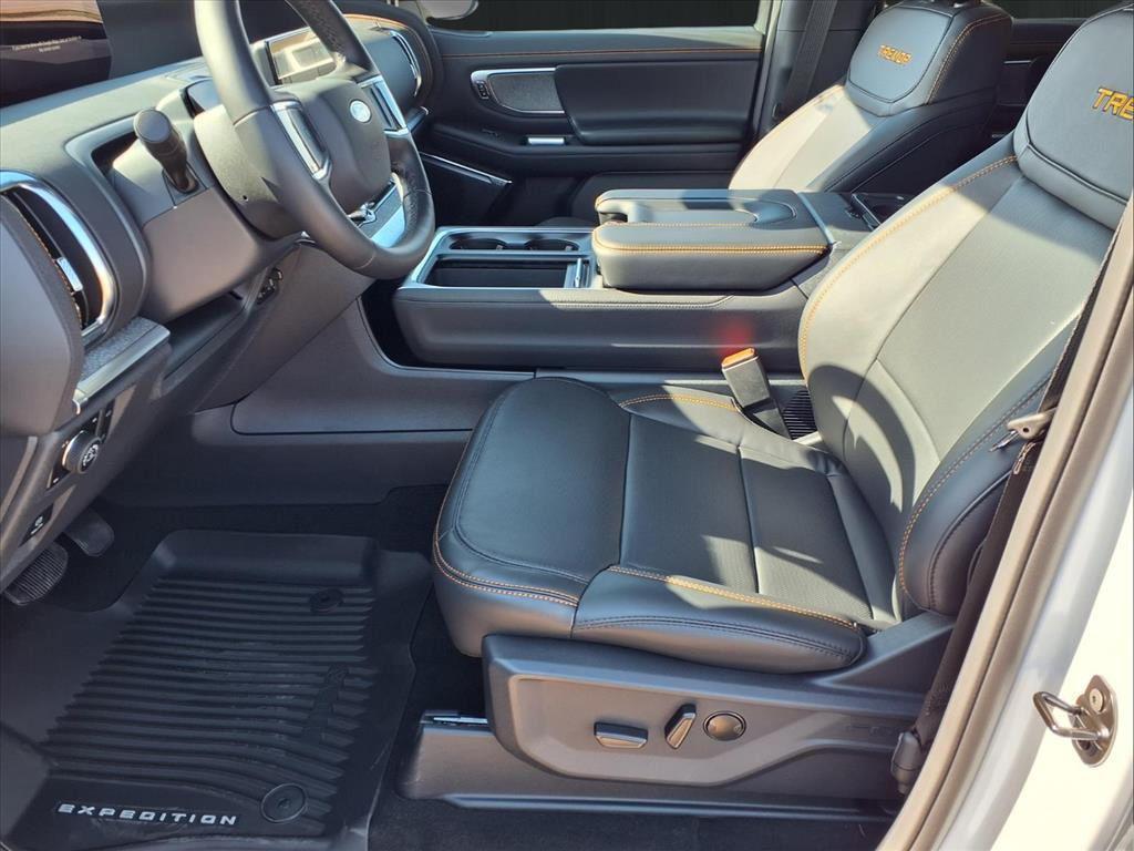 new 2026 Ford Expedition car, priced at $81,320