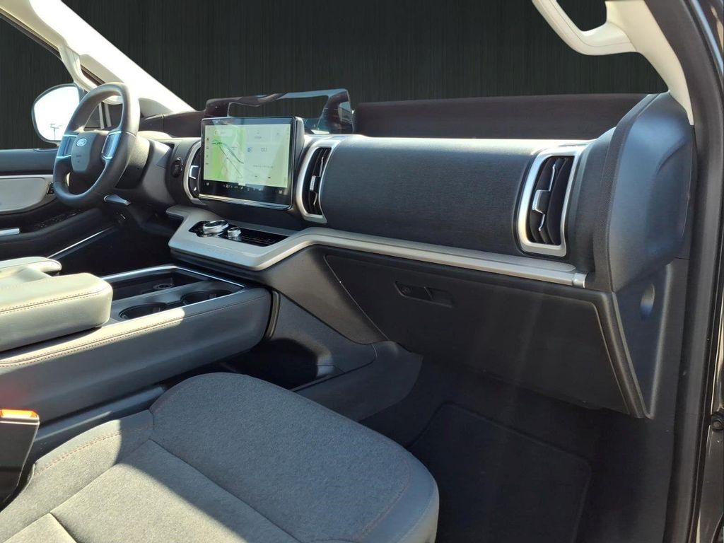 used 2025 Ford Expedition car, priced at $56,325