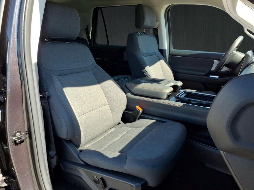 used 2025 Ford Expedition car, priced at $56,325