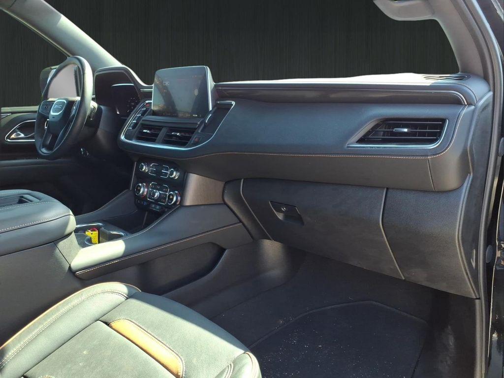 used 2024 GMC Yukon car, priced at $65,383