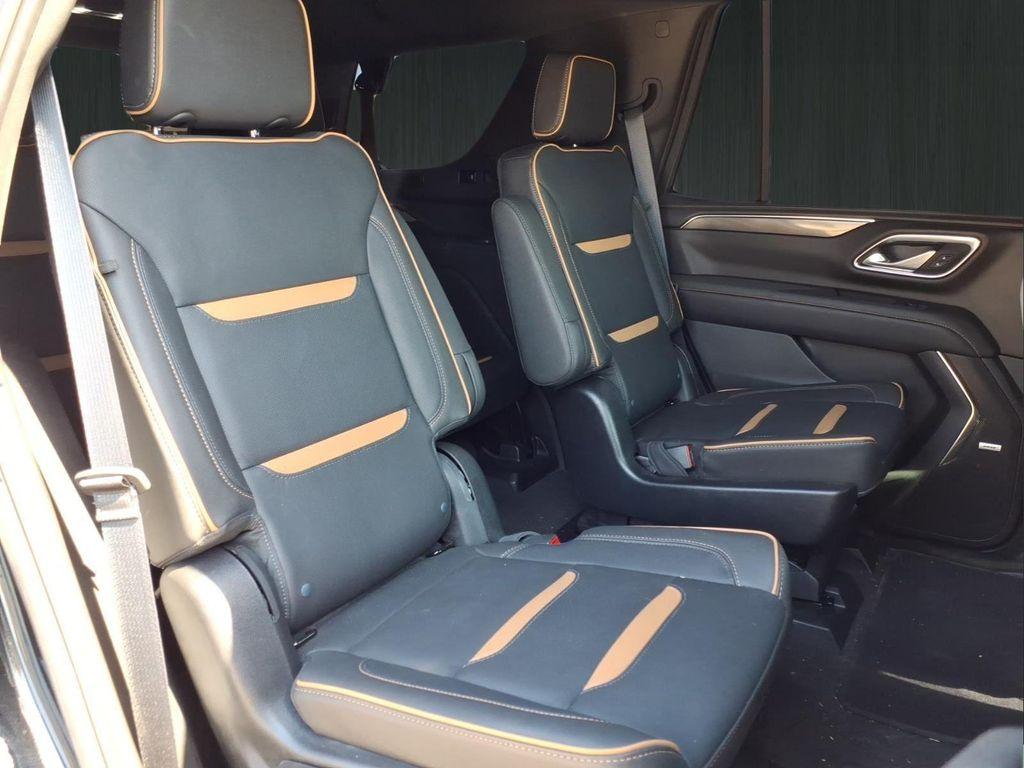 used 2024 GMC Yukon car, priced at $65,383