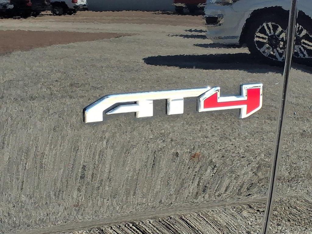 used 2024 GMC Yukon car, priced at $65,383