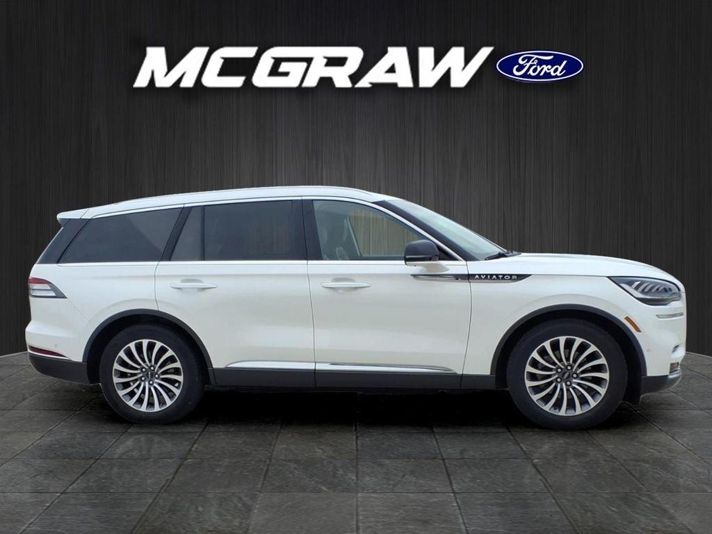 used 2022 Lincoln Aviator car, priced at $34,412