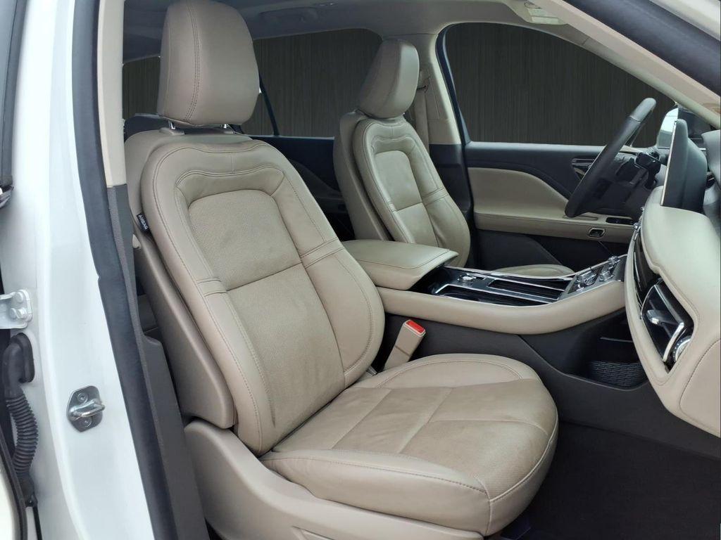 used 2022 Lincoln Aviator car, priced at $34,412