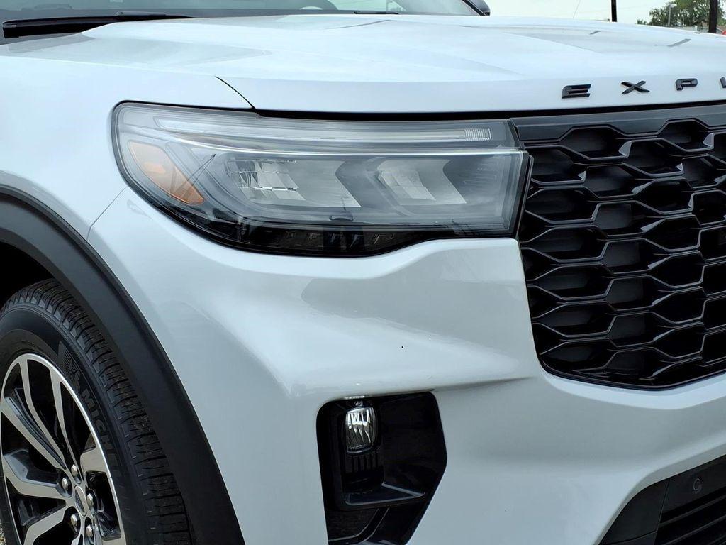 new 2026 Ford Explorer car, priced at $42,665
