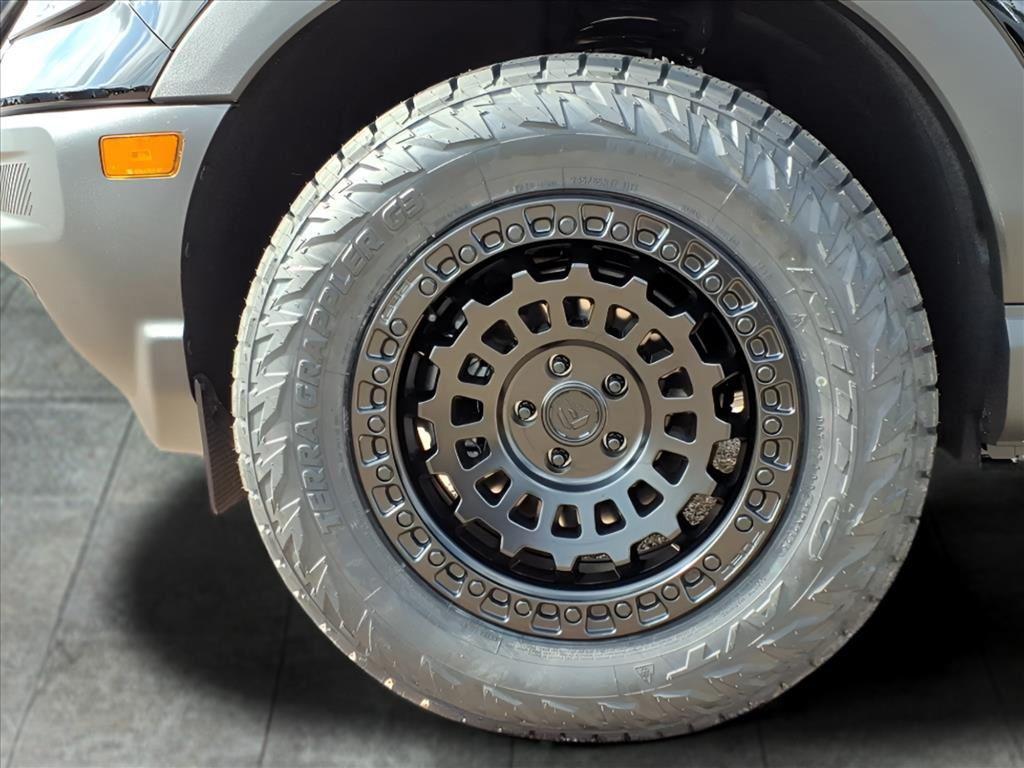 new 2025 Ford Bronco Sport car, priced at $40,405