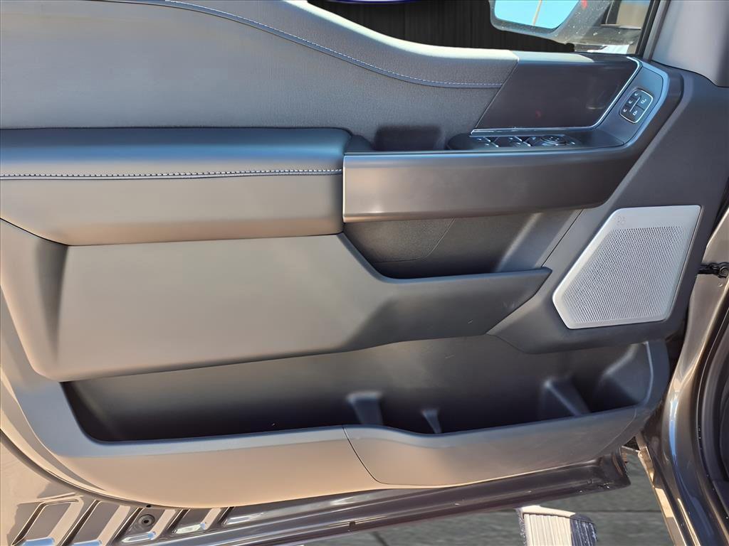 new 2025 Ford F-150 car, priced at $122,928