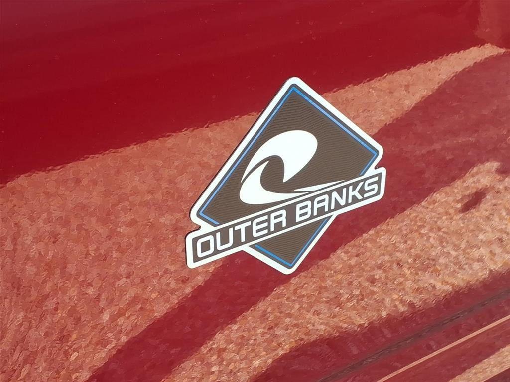 new 2025 Ford Bronco Sport car, priced at $36,621