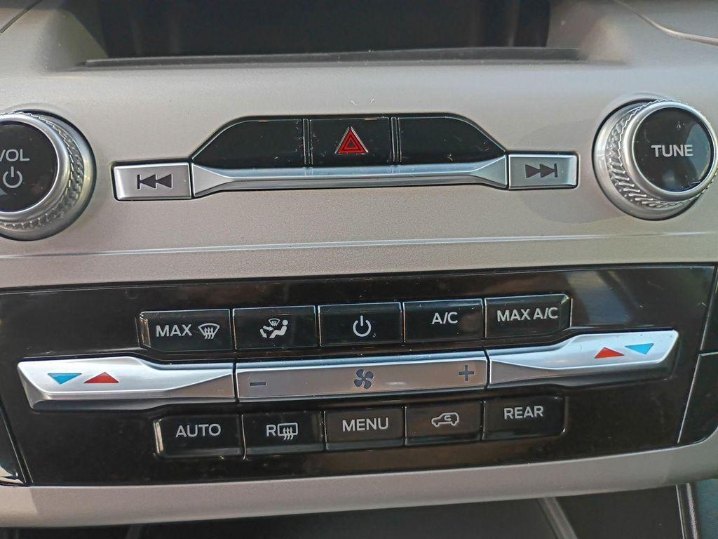 used 2023 Ford Explorer car, priced at $28,374