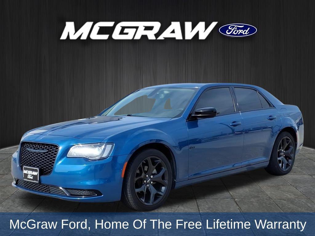 used 2022 Chrysler 300 car, priced at $25,163