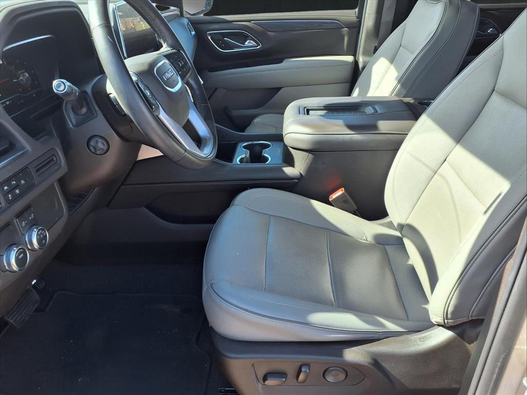 used 2023 GMC Yukon XL car, priced at $49,426