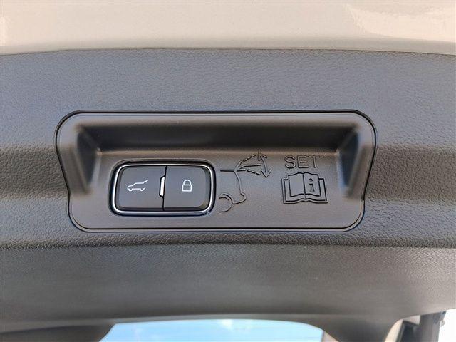 new 2026 Ford Explorer car, priced at $39,505