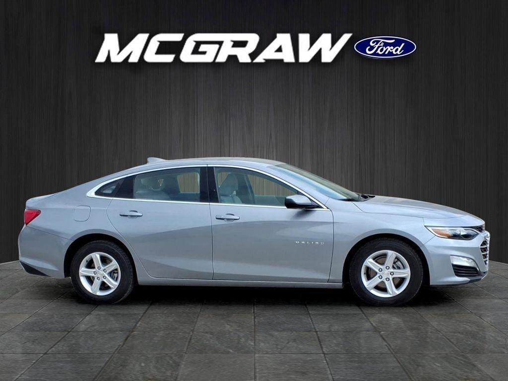 used 2024 Chevrolet Malibu car, priced at $17,325