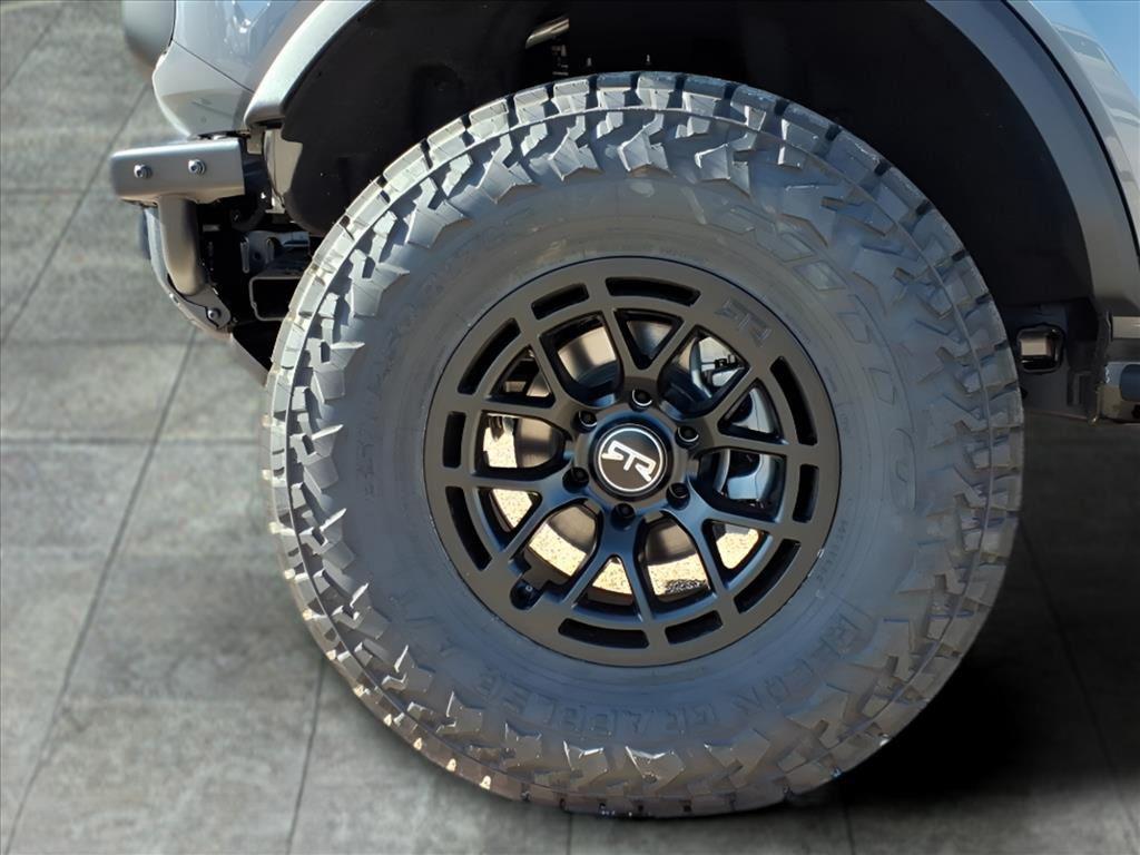 new 2025 Ford Bronco car, priced at $61,407