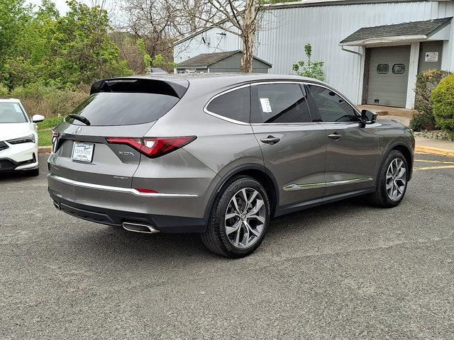 used 2024 Acura MDX car, priced at $45,640