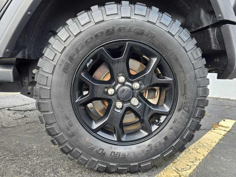 used 2021 Jeep Wrangler Unlimited car, priced at $25,795