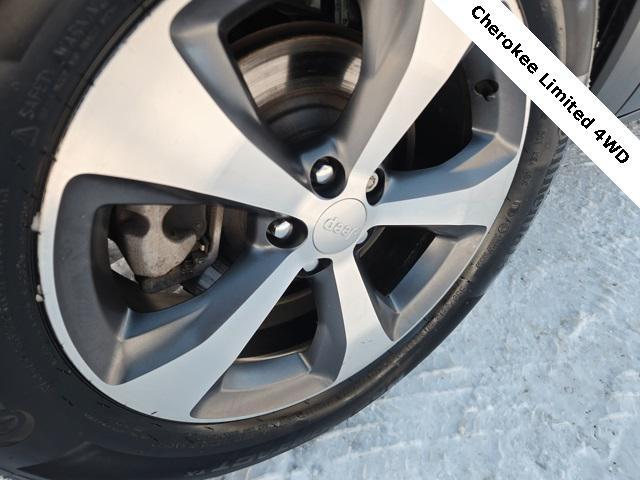 used 2021 Jeep Cherokee car, priced at $21,500