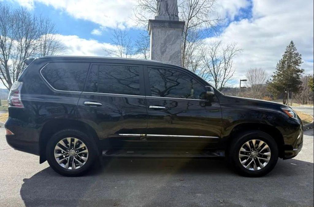 used 2017 Lexus GX 460 car, priced at $29,600