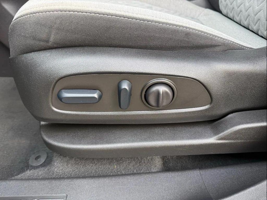 used 2023 Chevrolet Equinox car, priced at $14,840