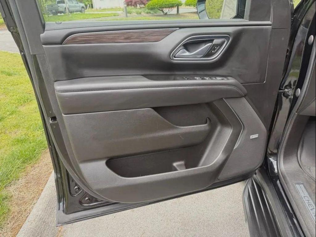used 2022 Chevrolet Suburban car, priced at $38,600