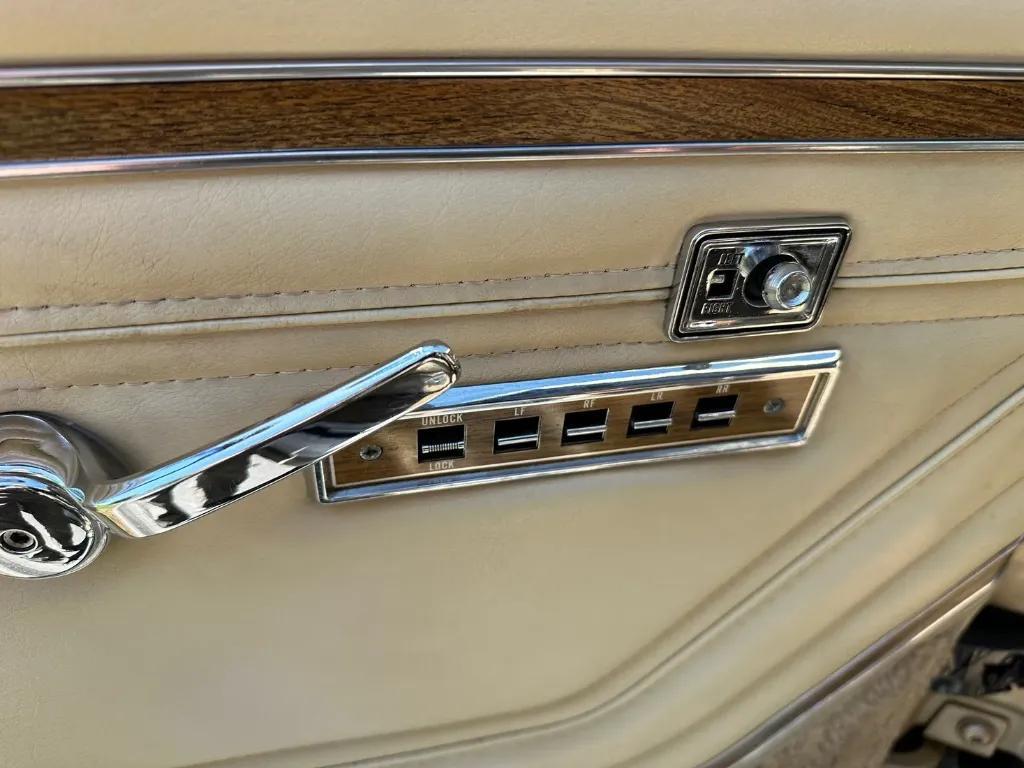 used 1989 Jeep Grand Wagoneer car, priced at $23,300