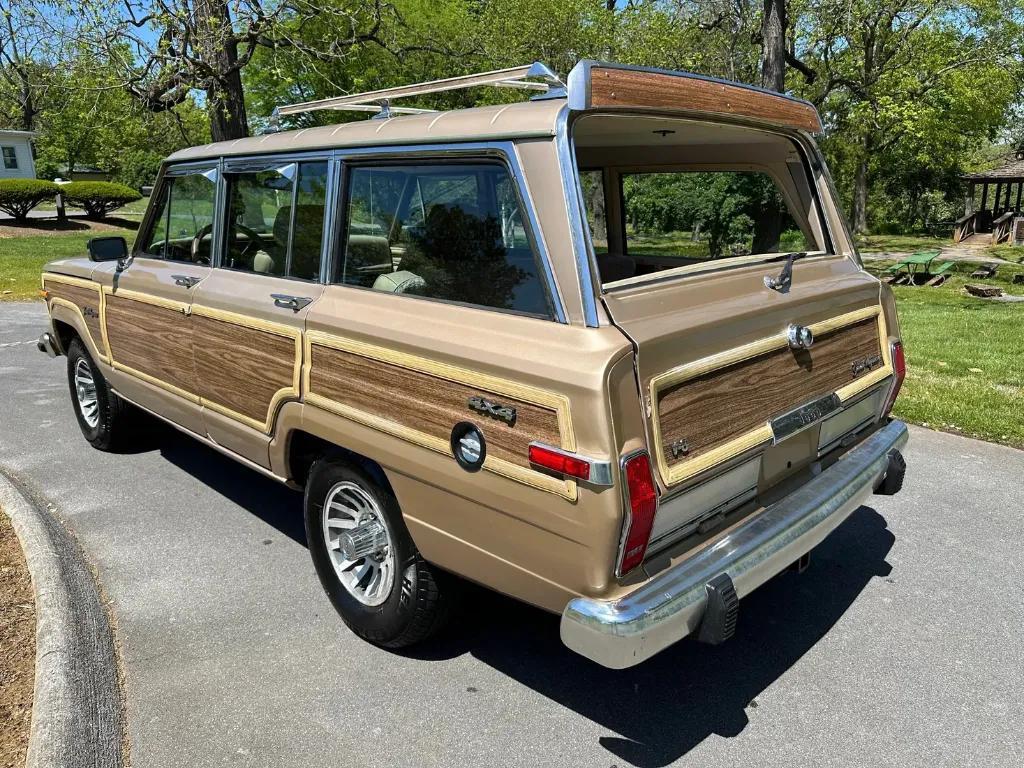 used 1989 Jeep Grand Wagoneer car, priced at $23,300