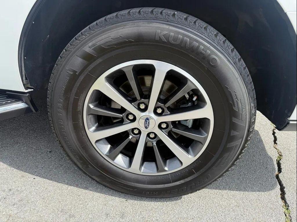 used 2021 Ford Expedition car, priced at $29,880