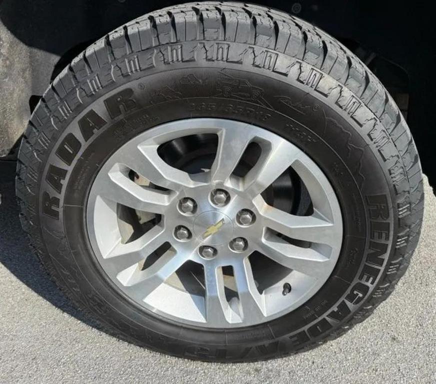 used 2018 Chevrolet Suburban car, priced at $19,700