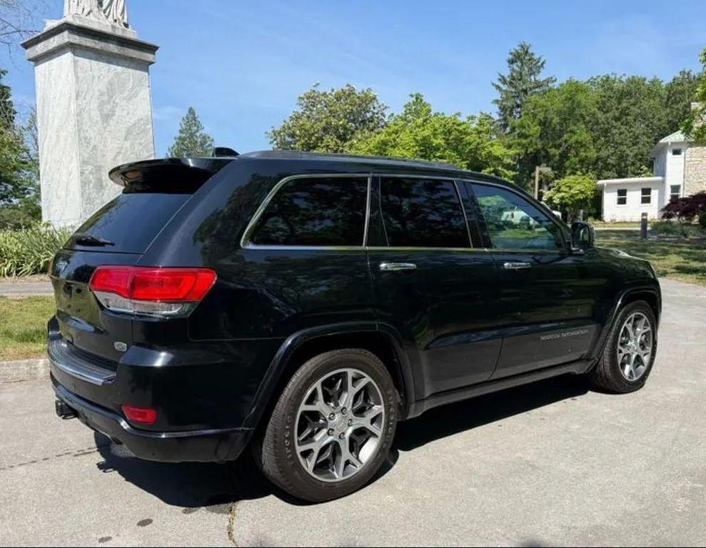 used 2019 Jeep Grand Cherokee car, priced at $19,880