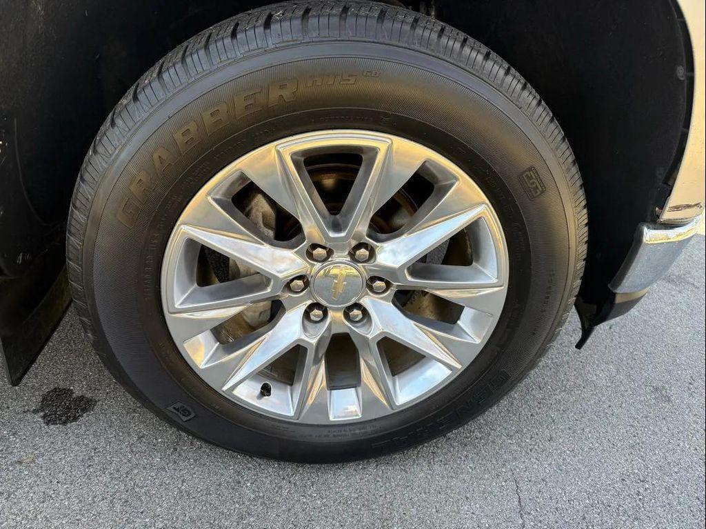 used 2021 Chevrolet Silverado 1500 car, priced at $31,850