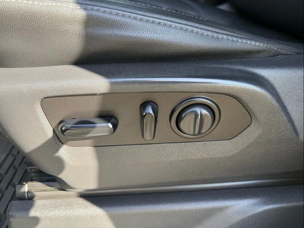 used 2021 Chevrolet Silverado 1500 car, priced at $31,850