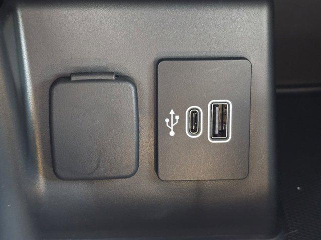 new 2025 Ford Explorer car, priced at $39,412