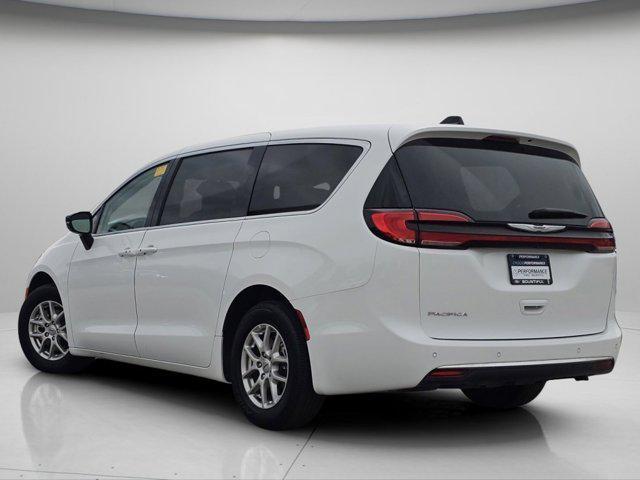 used 2024 Chrysler Pacifica car, priced at $28,926