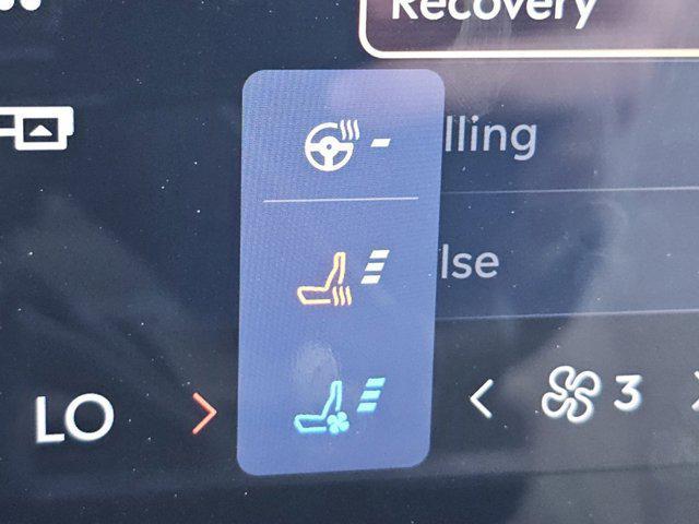 used 2024 Lincoln Nautilus car, priced at $50,693