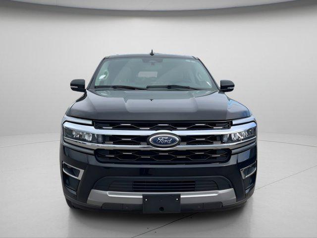 used 2024 Ford Expedition car, priced at $43,979