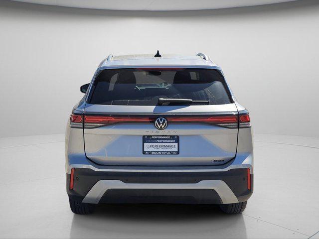 used 2025 Volkswagen Tiguan car, priced at $27,934