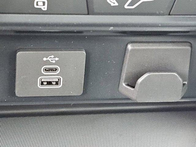 new 2026 Ford F-150 car, priced at $48,270