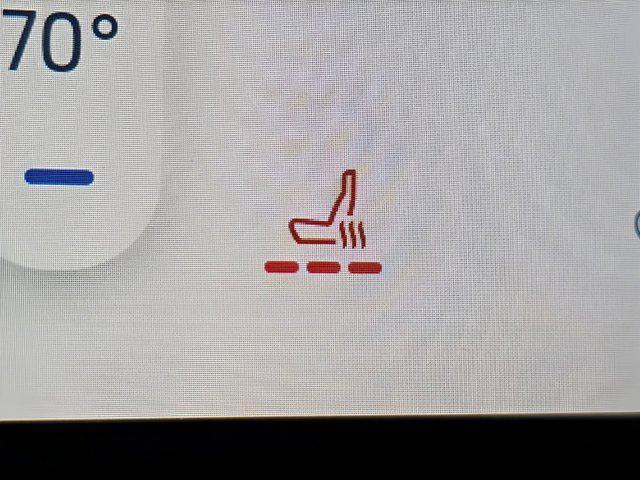 used 2022 Ford Edge car, priced at $17,878