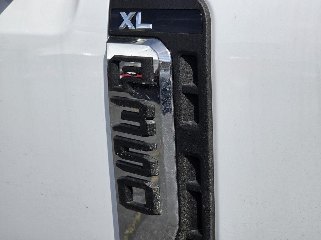 new 2026 Ford F-350 car, priced at $67,727