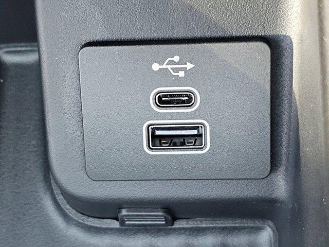 new 2025 Ford Expedition car, priced at $67,344