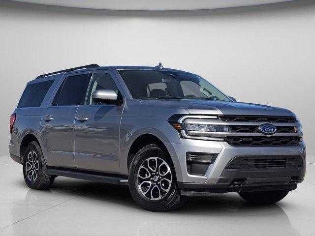 used 2023 Ford Expedition car, priced at $37,818