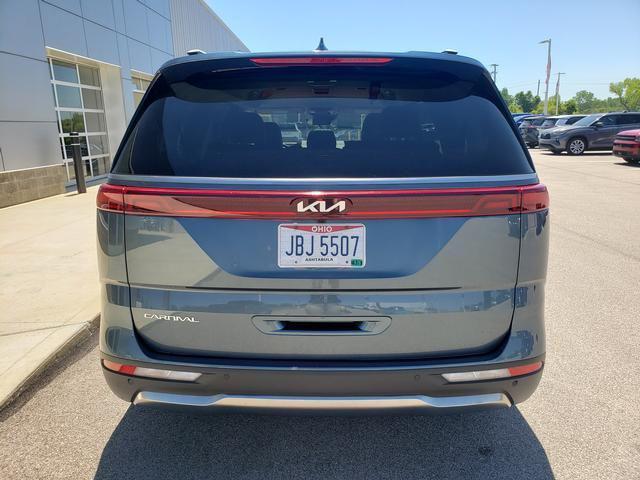 used 2024 Kia Carnival car, priced at $36,326