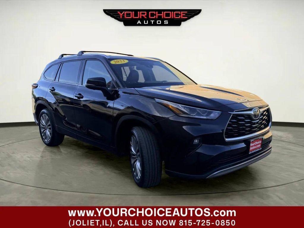 used 2023 Toyota Highlander car, priced at $37,999