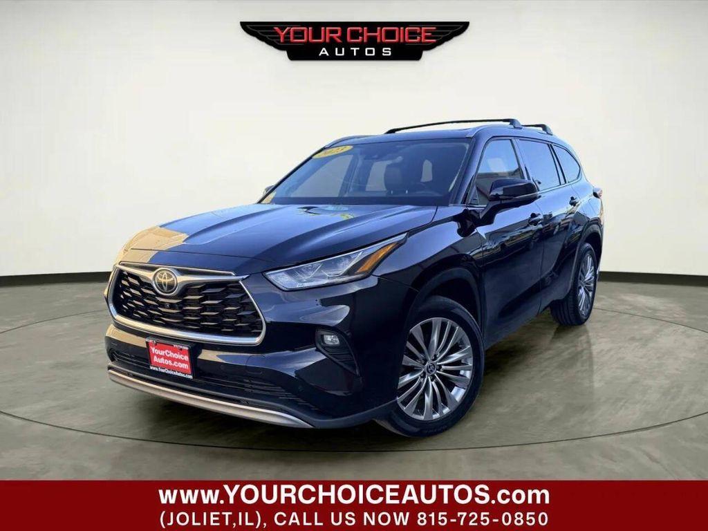 used 2023 Toyota Highlander car, priced at $37,999