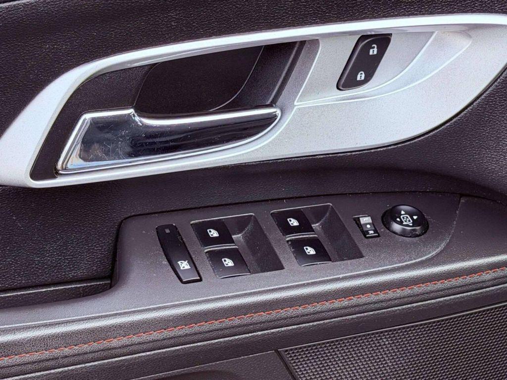 used 2013 Chevrolet Equinox car, priced at $8,977