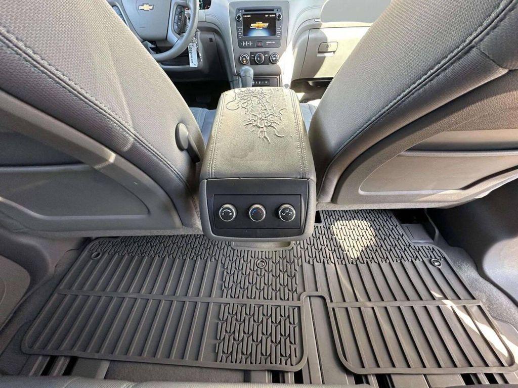 2016 Dark Gray Chevrolet Traverse