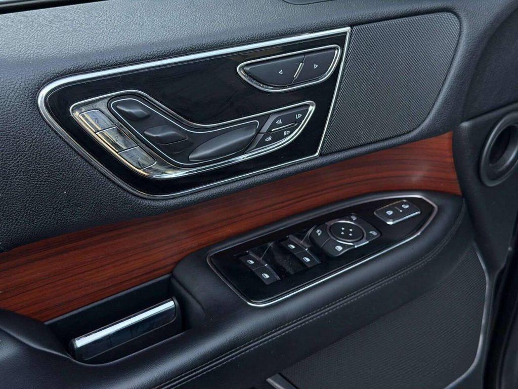 used 2020 Lincoln Navigator L car, priced at $39,999